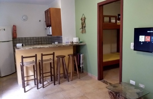Praia Grande Ski Chalet | economical option with air conditioning 30 meters from Julião Beach.