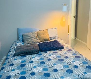 Jardim da Penha House | Ed Real Madrid Quarto privativo px Orla Praia de Camburi