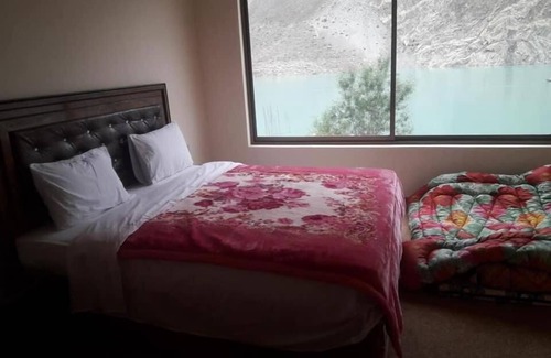 Hunza Hotel | Eden Lake View Hotel