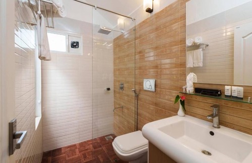 Chithirapuram Hotel | Eden Woods Resorts and Spa