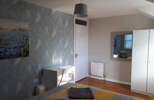 Belfast House | Edenderry Guest House