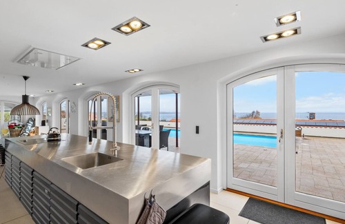 Middelfart House | "Edgar" - 300m from the sea by Interhome