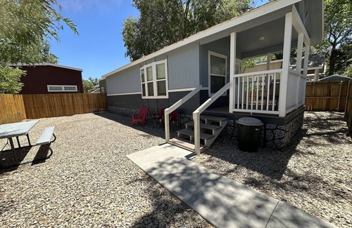 Moab House | Edge of the Desert Pack Creek Cabin #23