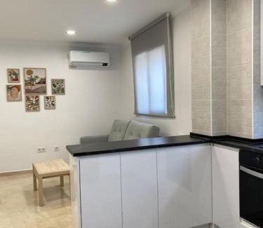 La Linea de la Concepcion Apartment | Edifico Mañez Primero- Nuevo, 10 minutos Gibraltar