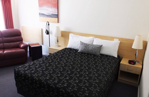 Warragul Hotel | Edinburgh Motor Inn