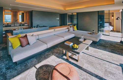 Gotemba Hotel | edit x seven FUJI GOTEMBA