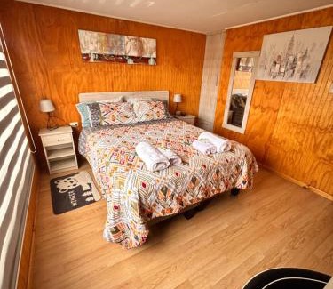 Los Angeles Apartment | Efata