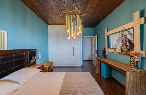 Nei Pori Villa | Efharis Beachfront Villa
