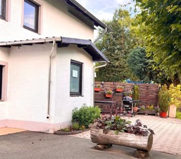 Arzfeld Apartment | Eifel Refugium Hübsch