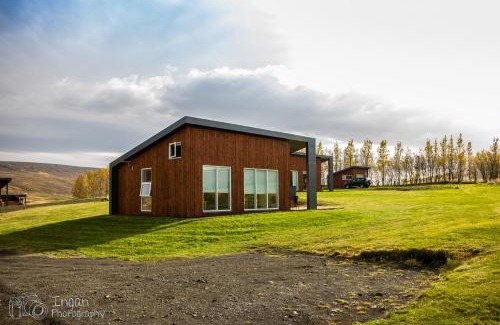 Einarsstaðir House | Einishus Cottages