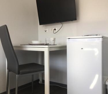 Gebiet Reichenbacher Str./Freiheitssiedlung House | Einzelzimmer mit Bad HG 3
