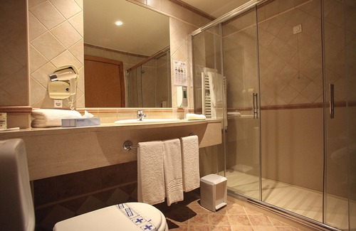 Curral das Freiras Hotel | Eira do Serrado Hotel & SPA