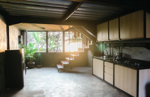 Banyuasri Villa | EJ House