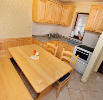 Tolmin Apartment | Ekološka turistična kmetija pri Lovrču