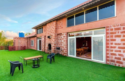 Jadhavwadi Villa | EKOSTAY Gold - Pablo Villa
