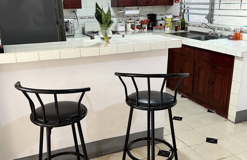 Leon House | El Callejon Guest House