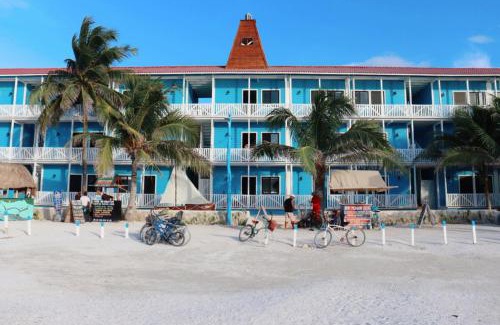 Isla Holbox Hotel | El Faro Beach Front by ÓOL Hotels