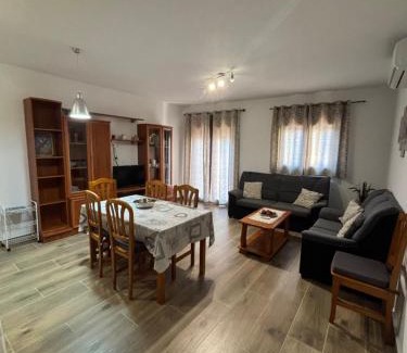 Hoyos Apartment | El hondón del lugar 2