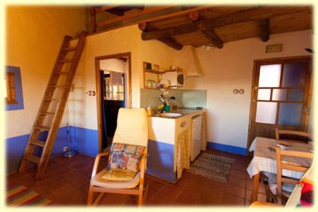Cabanas del Castillo Apartment | El Nido de La Collalba