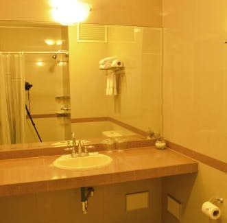 Leuro Hotel | El Tambo 1