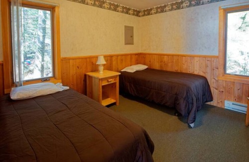 Orr Resort | Elbow Lake Lodge: Little Elbow - 2BR Cabin