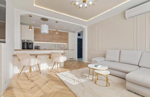 Nivy Apartment | Elegant 1BR Apt with AC