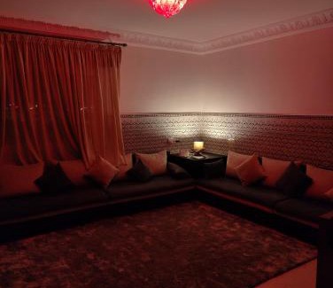 Luxus Apartment | Elegant 2-bedroom Tangiers City Appartment with Beautiful Terrace