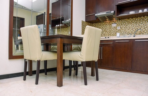 East Kuningan Apartment | Elegant And Comfort 1Br + Extra Room Apartment At Bellagio Residence