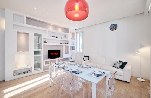 Esquilino Apartment | Elegant Apartment near the Centre - Wi-Fi & Netflix Free