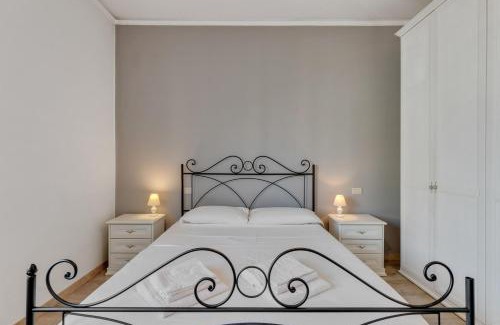 Vicenza Apartment | Elegant Blue Apartment