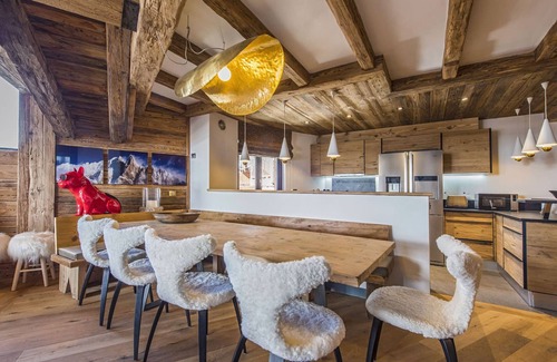 Val-d'Isere Apartment | Elegant family apartment in Val d'Isère