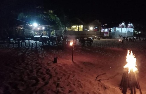 Trincomalee Hotel | Elegant Green Beach Resort