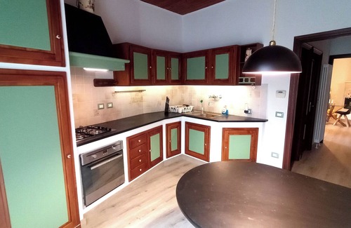 Ronco Scrivia House | Elegant Guesthouse a few kilometers from Genoa and Outlet Serravalle Scrivia.