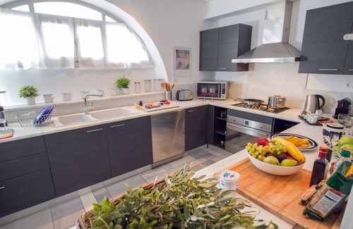 Oia Villa | Elegant Luxurious Villa with a Breathtaking View