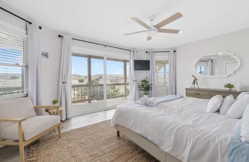 Waves House | Elegant Updated Oceanfront Home with Pool & Hot Tub