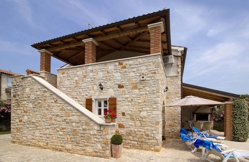 Vabriga Villa | Elegant villa with private swimming pool in a quiet village near Porec