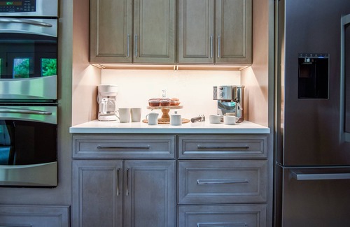 Santa Rosa House | Elegant Wine Country Estate!