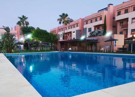 Camas Apartment | Elegante apartamento con piscina A un paso de Sevilla San Miguel