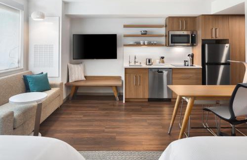South Loop Hotel | Element Bloomington Mall of America