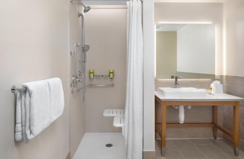 South Loop Hotel | Element Bloomington Mall of America