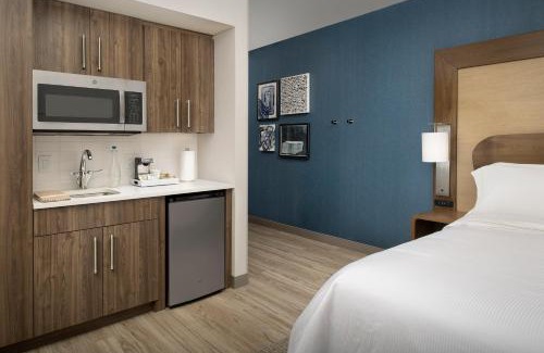 Southcenter Hotel | Element Seattle Sea-Tac Airport