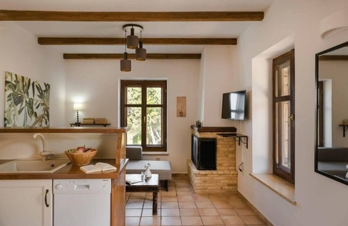 Kardamyli House | Eleonas Houses - Kardamili Amelia's Bliss