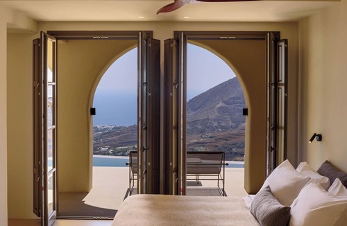 Pyrgos Hotel | Elessa Hotel - Adults Only