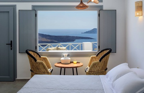Fira House | Elia Caldera Suites