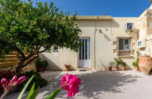 Platanos Apartment | Eliana's Stone House