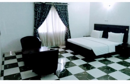 Amuwo Odofin Hotel | Eliata Suites