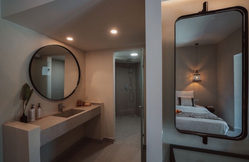 Paralia Kourna Hotel | Eliros Mare Beachfront Poem Hotel