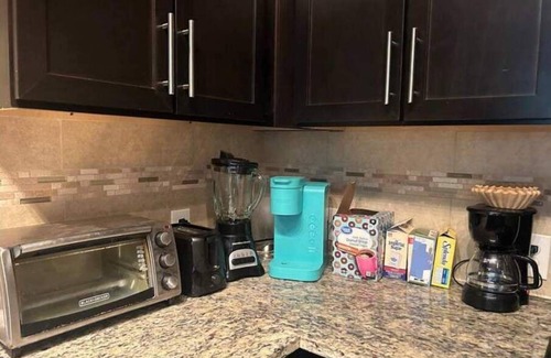 Addison Apartment | Elite Retreat in Addison Circle with Rooftop Pool