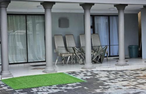 Moses Kotane Bed & Breakfast | Elitha Boutique Bed and Breakfast