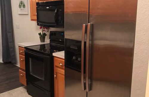 Elkins House | Elkins Charm Getaway 11miles to UArk Fayetteville